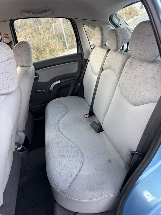 Citroen c3 1.1 2003 5 portas revisao feita direçao assistida  fecho central  impecavel economico