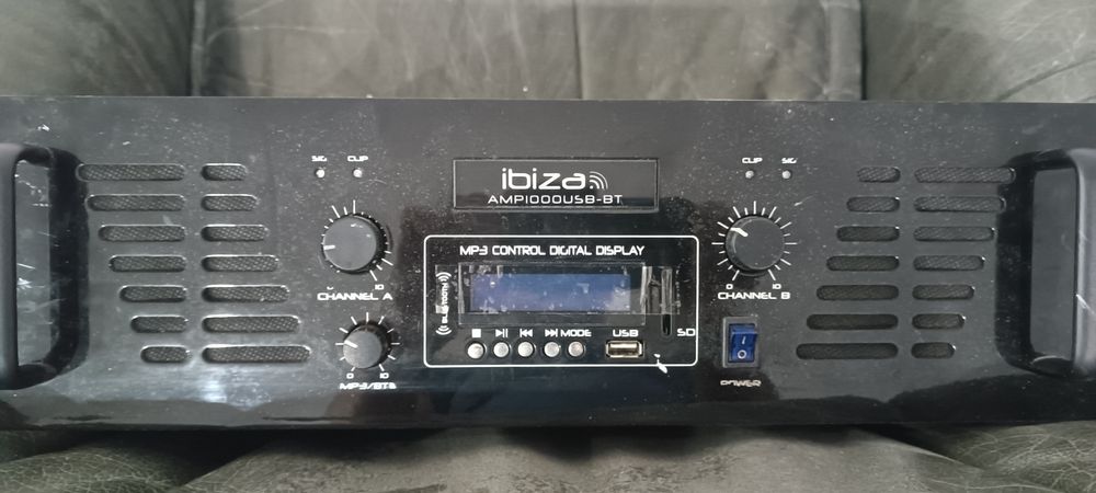 Amplificador IBIZA 1000-USB
