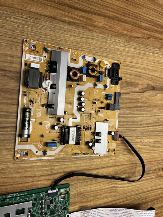 Placas Samsung UE50RU7406U – Mainboard + Fonte de Alimentação
