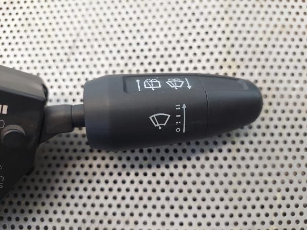 Conjunto / manetes de luzes e limpa vidros OPEL Corsa D