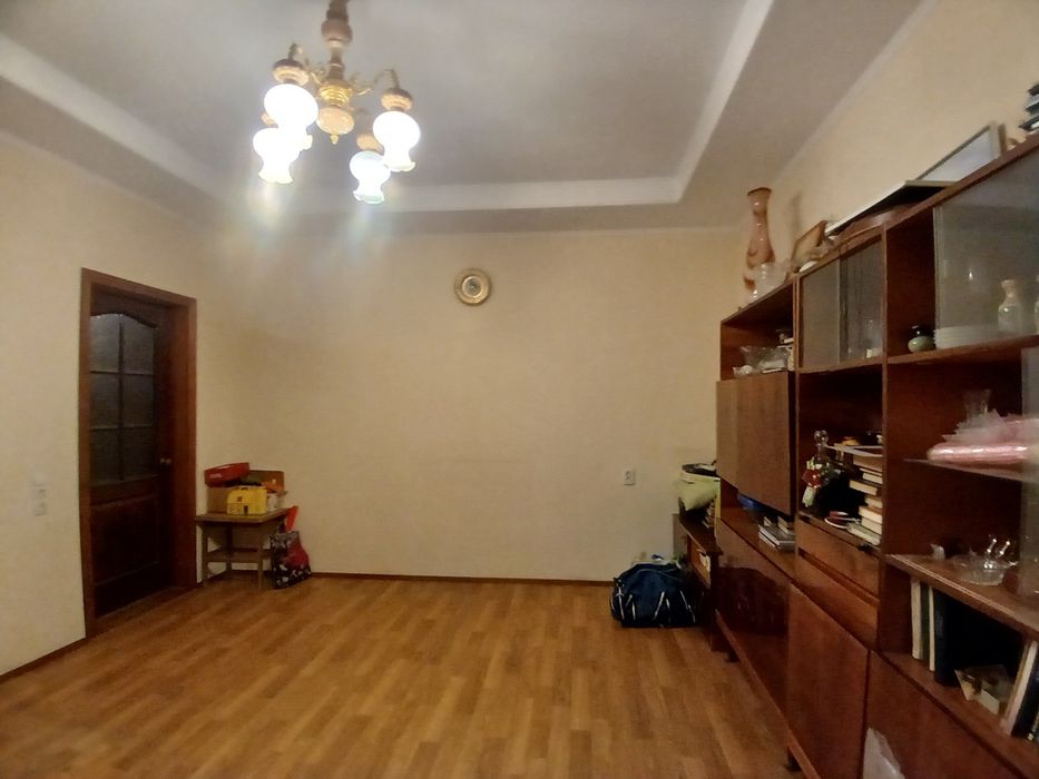 Продаю пол  дома Бондаренко ( ост ПМК)