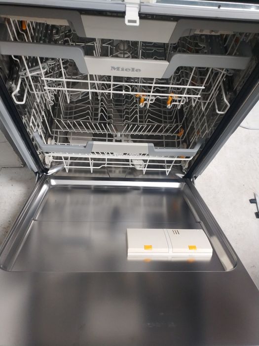 Встраиваемая посудомоечная машина Miele G 7155 7150 7050  рус/укр язык