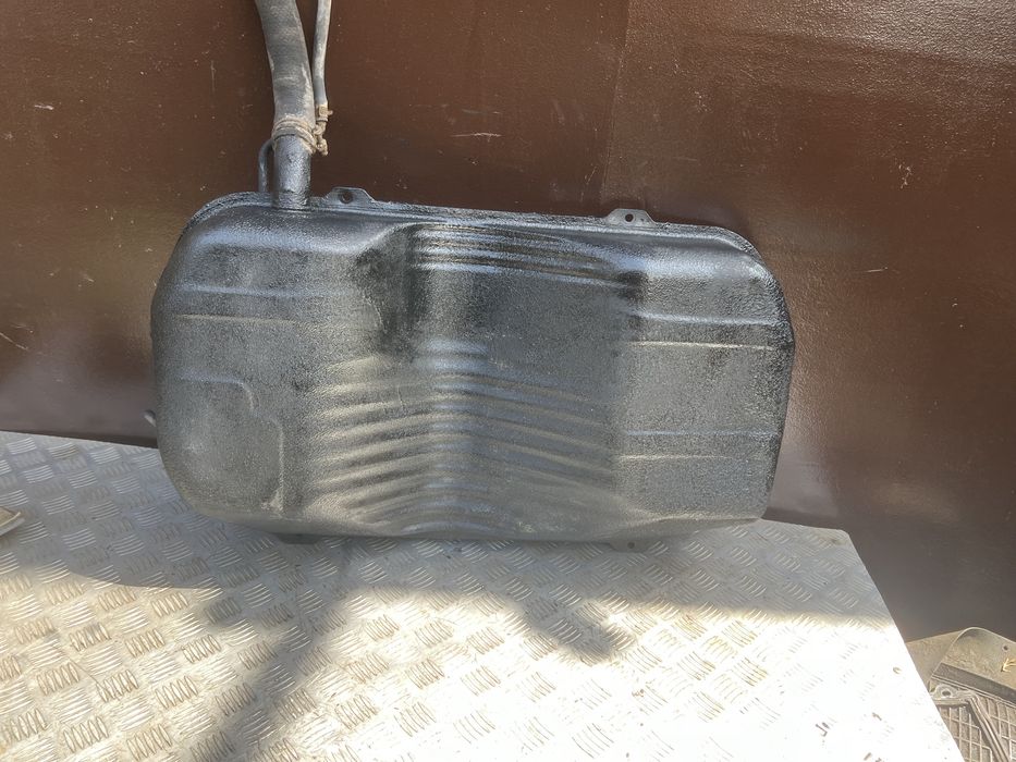 Сузуки свифт 98 год suzuki swift бак бензобак в сборе с насосом