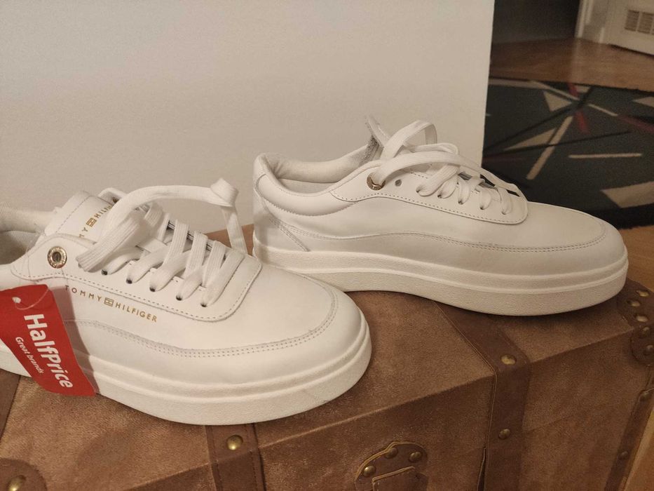 Nowe!!! skórzane sneakersy Tommy Hilfiger