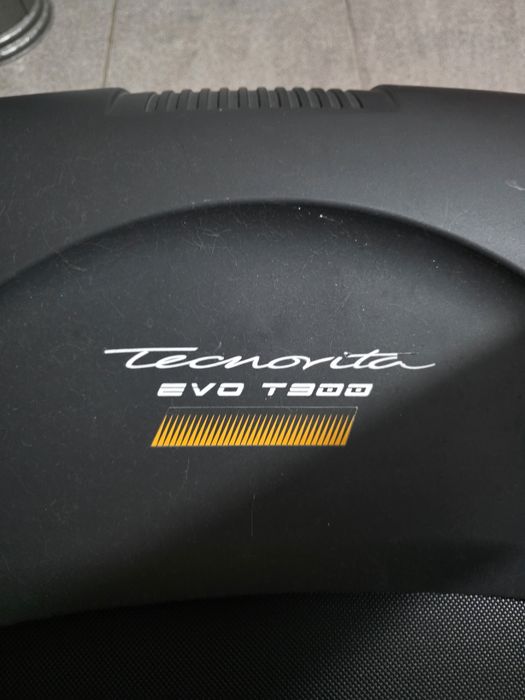 Passadeira Tecnovita Evo T900 nova, dobrável