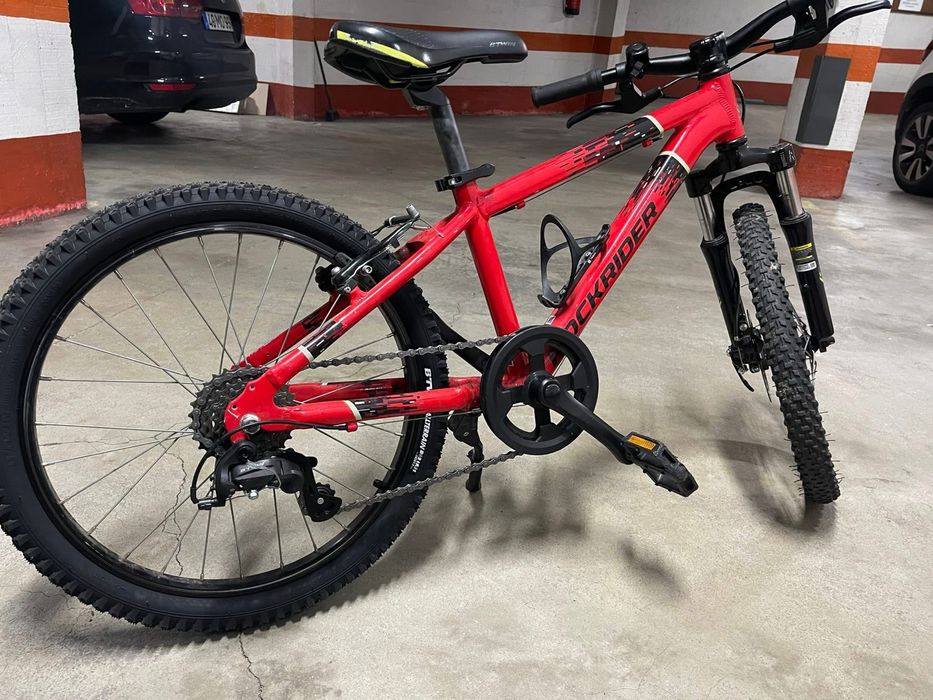 Bicicleta  em estado de nova