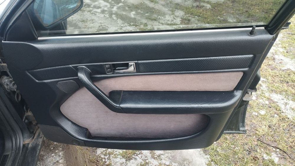 Ауді 100 c4 продам