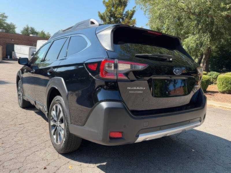 2023 Subaru Outback Touring