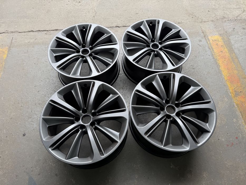 Диски R20 5 114,3 Infiniti Q50 Dia 66,1 Et 40 9J Склад Осокорки RLX