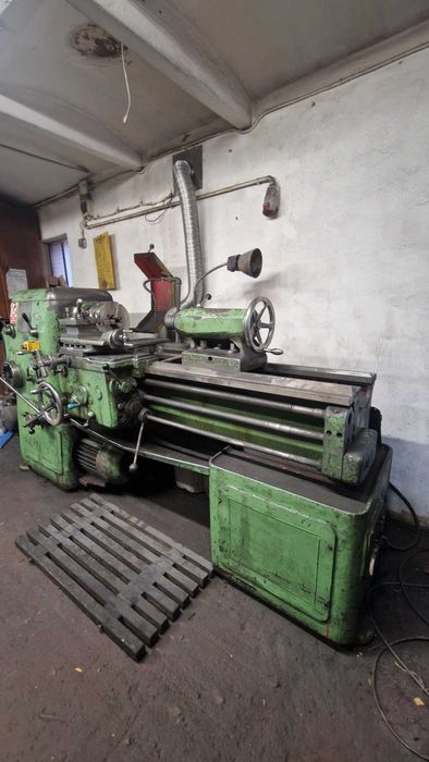 Tokarka TUC 40-1500 sprawna do  sprawdzenia 1964r.