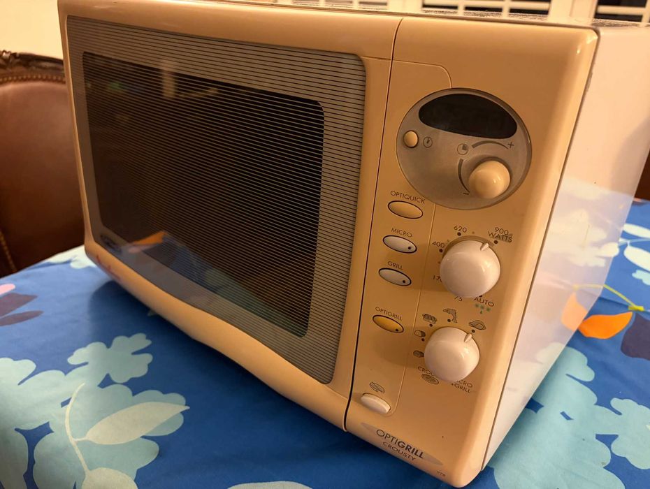 Micro-ondas Moulinex OptiGrill