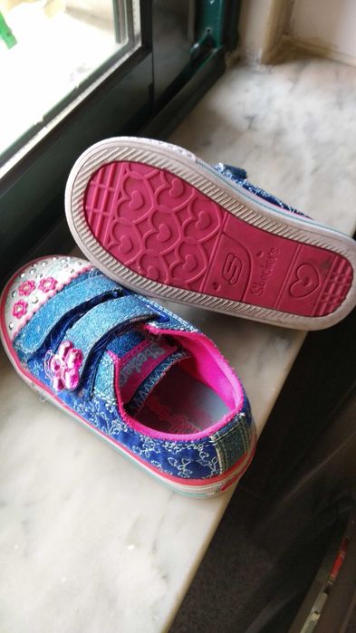 Sapatilhas Skechers, 22, Twinkle Toes, com luzinhas