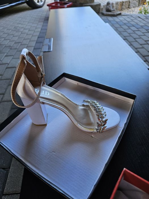 Sandały damskie Raid rozmiar 39