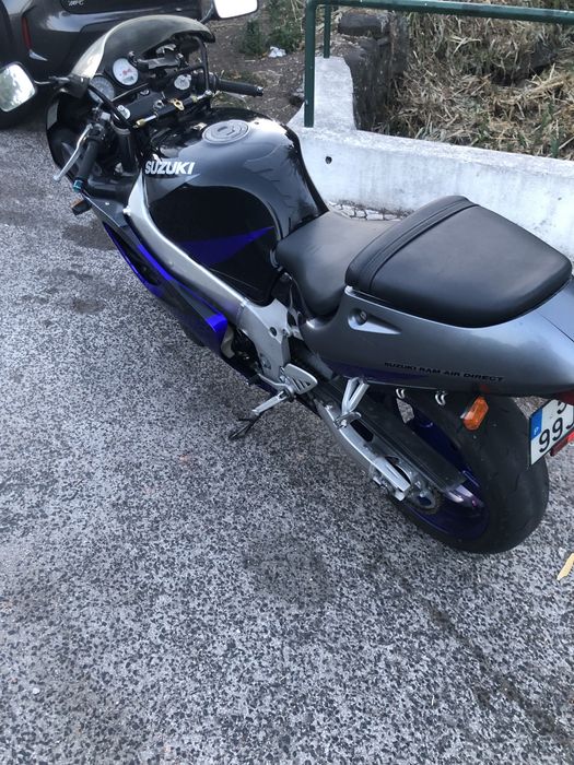 Gsxr600 de 98 muito bom estado