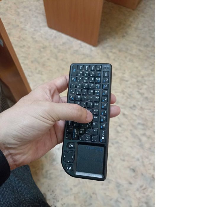 Безпровідна міні-клавіатура з сенсорною панеллю, підсвіткою для ПК, TV