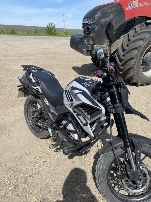 Teken 250, на повному ходу, обміняю на ваш мотоцекл