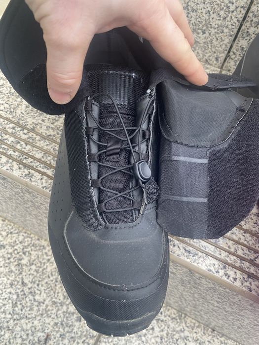 Shimano MW5 Dryshield 2023 preto