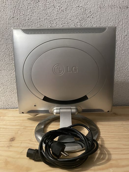 Monitor LG Flatron 17