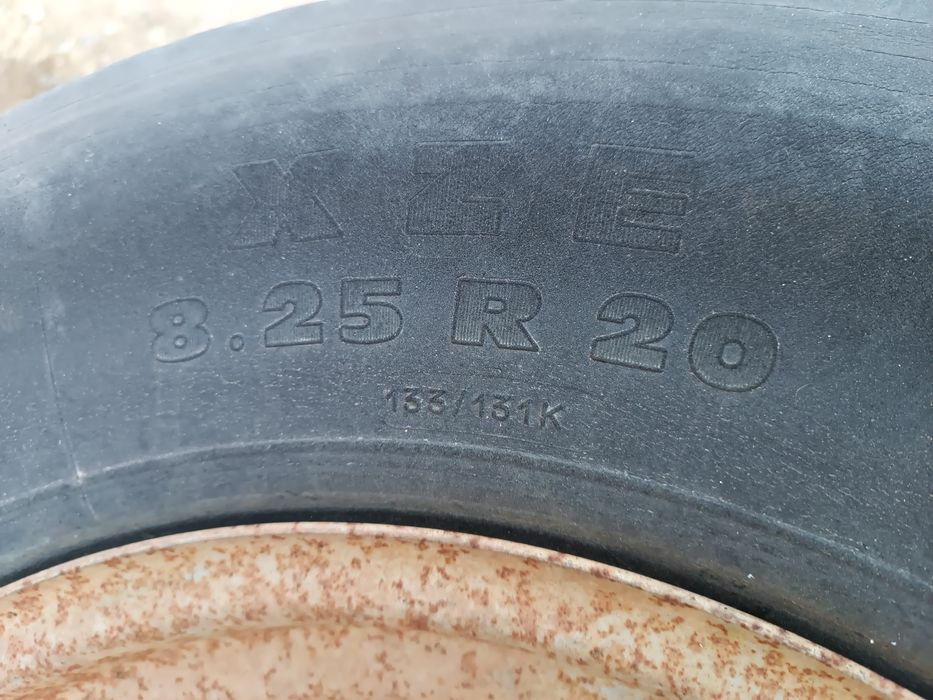 Rodas estreitas trator