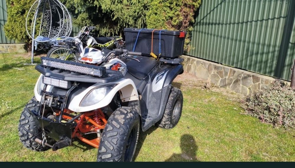 Kato big bull 200