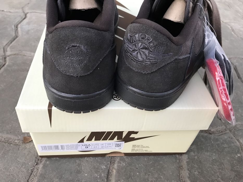 Jordan 1 Retro Low Travis Scott Velvet Brown Dark Mocha