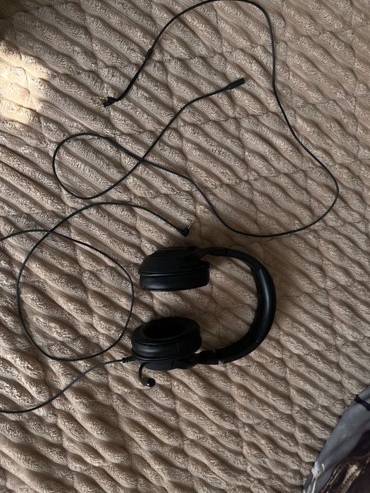 Продам навушники Razer Kraken x Lite