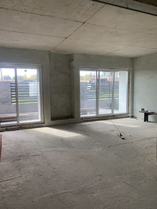 Продаж котеджу с.Зубра