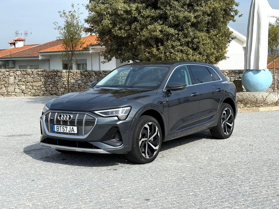 Audi e-tron 55 quattro S line