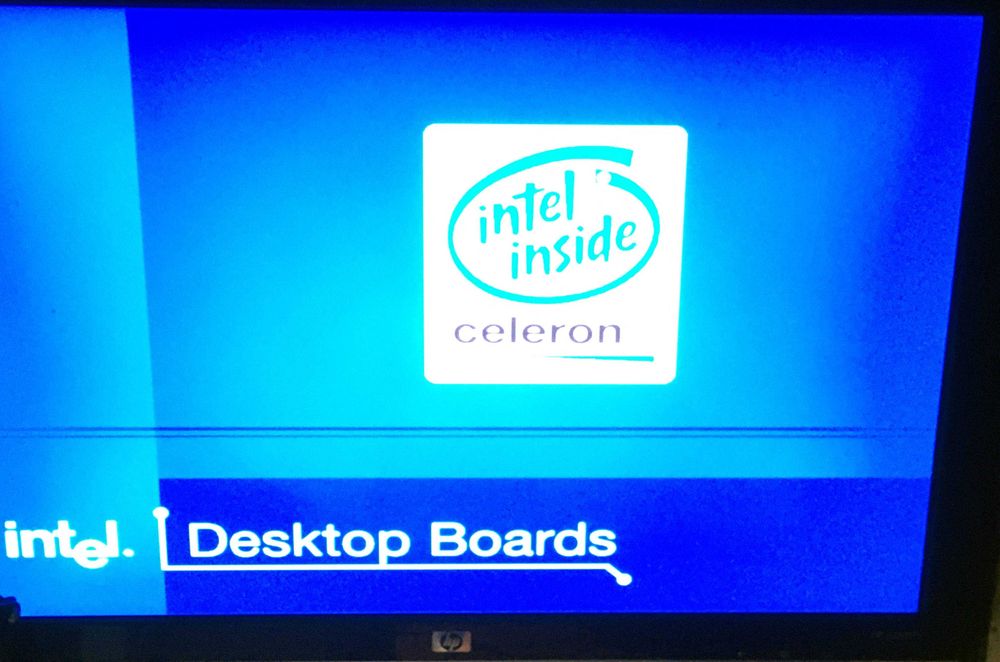 Motherboard Intel D845WN (skt478 - P4 - SDR/DDR), Celeron 2.6G + RAM