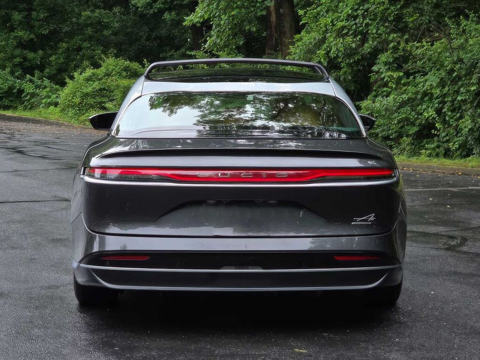 Lucid Air Grand Touring      2022