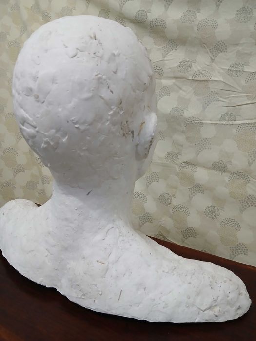 Grande Busto de Figura Humana - Gesso - Arte - Feito á mão - Cara Face