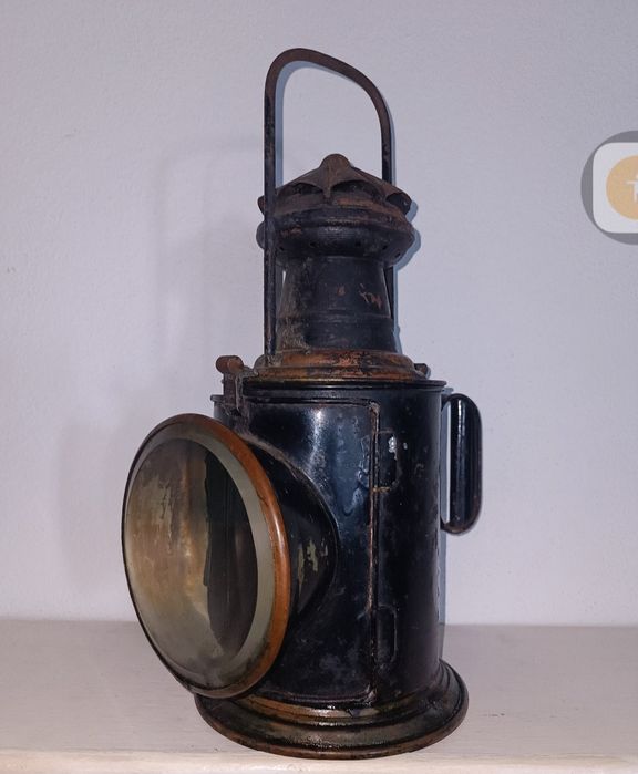 Lanterna ferroviária antiga