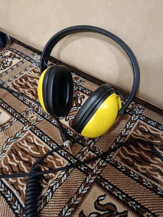 Водонепроникні навушники до еквінокс 800