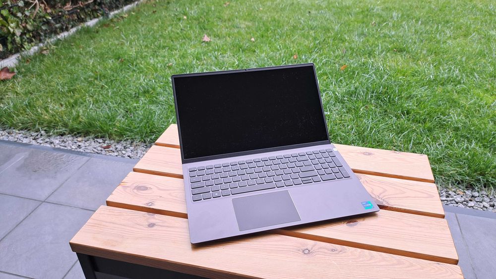 Dell Vostro 5510 i7 / 16 / 512