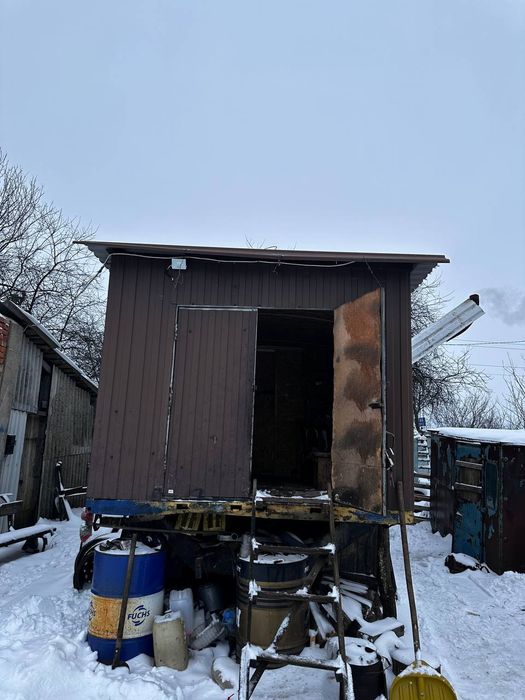 Продам вагончик на колесах