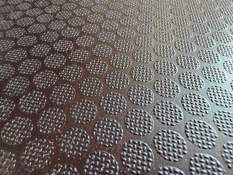 Podłoga 12 mm do Mercedesa Sprintera z klejonymi Listwami Air Line