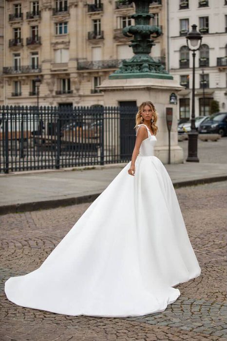 Весільна сукня!!