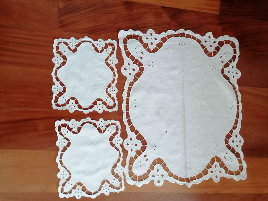 Jogos de naprons  em iinho, desde