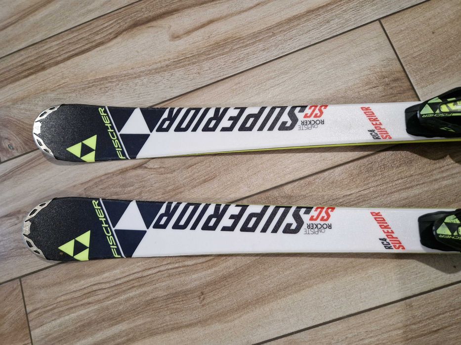 Narty zjazdowe FISCHER SUPERIOR SC RC4 CARBON 165cm - super