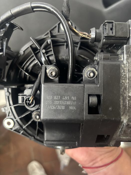 Камера ручка крышки багажника фольксваген пасат б8 volkswagen vw passat b8 3g0827469