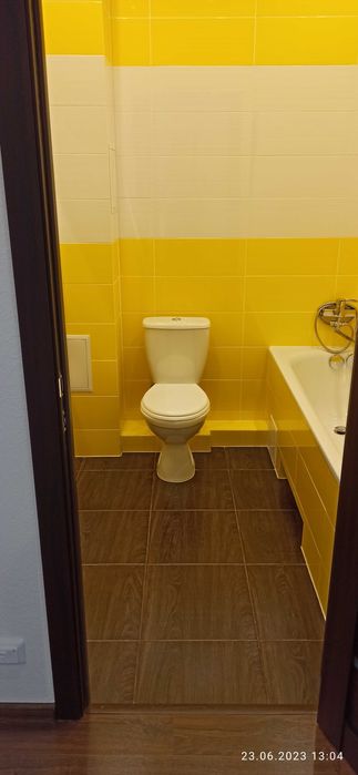 Продаётся 2-х комнатная квартира (сталинка) на Артёме.: 38 500 ...