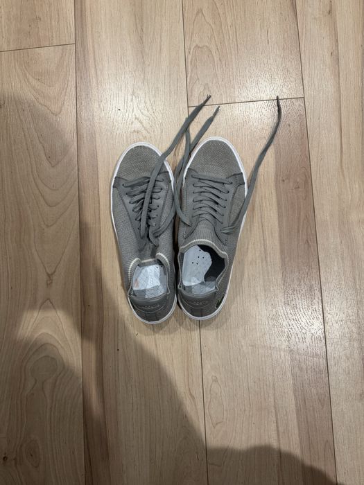 Lacoste la piquée cinzento