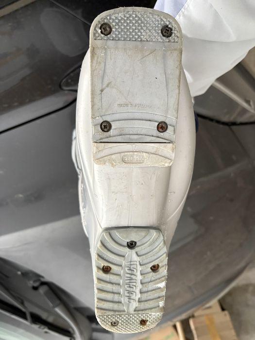 Продам б/в гірськолижний комплект: лижі з кріпленям та черевики