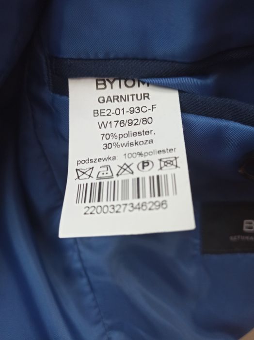 Granatowy garnitur slim fit Bytom
