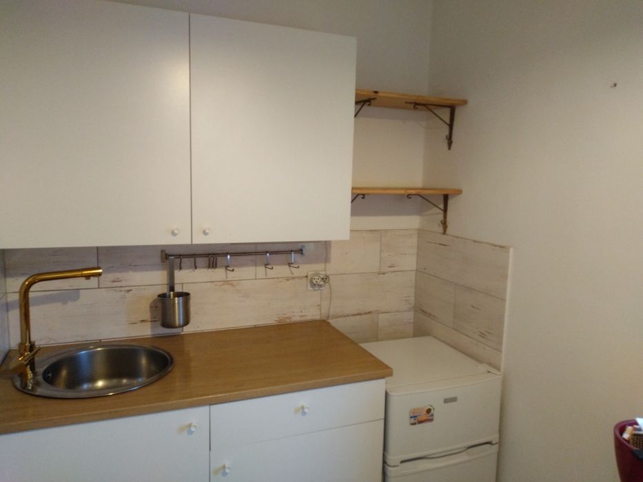 Zamienię kawalerkę 32m2 na większe. Możliwa sprzedaż.