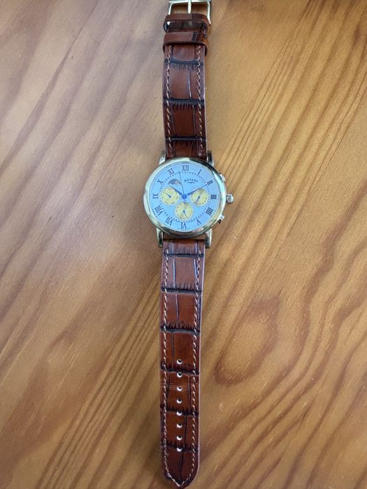 Relogio Rotary automatico fases da Lua