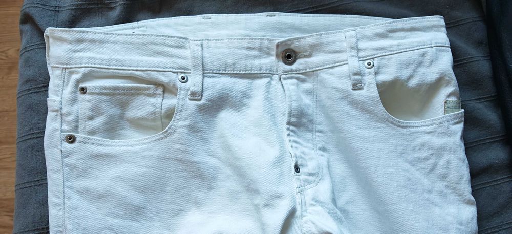 G-Star RAW Spodnie Jeans Białe. W34 L32