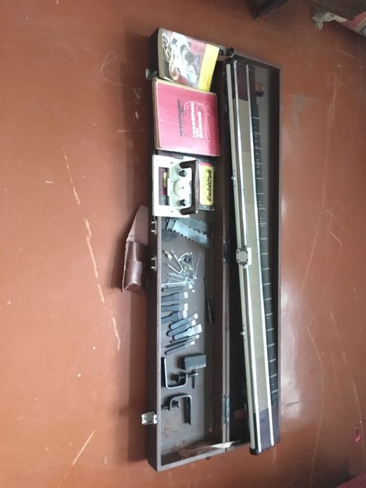 Машинка ручна вязальна