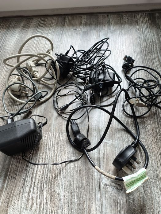 Ładowarka kable do komputera