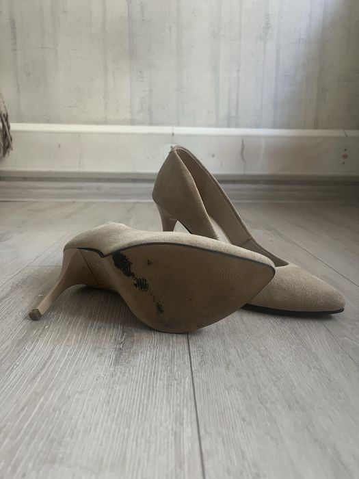 Туфлі жіночі замшеві